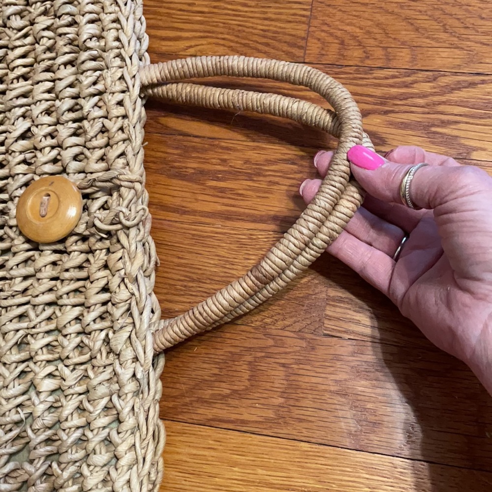 Straw Purse - Picture 6 of 10